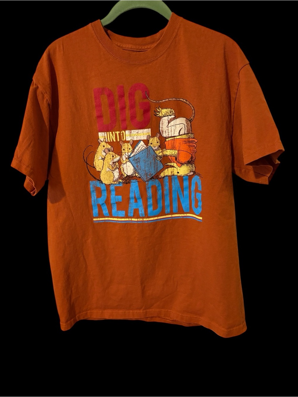 Delta Orange 'Dig Reading' Illustrated Tee